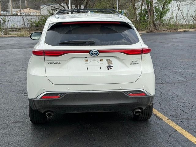 2022 Toyota Venza XLE