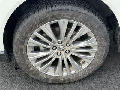 2022 Toyota Venza XLE