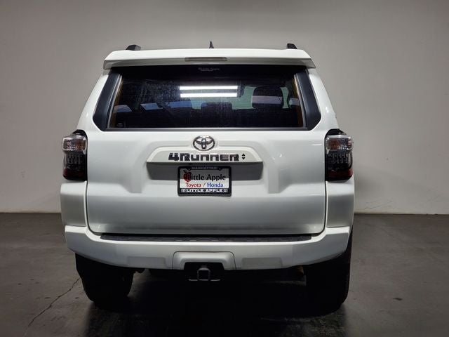 2023 Toyota 4Runner SR5 Premium - Photo 29