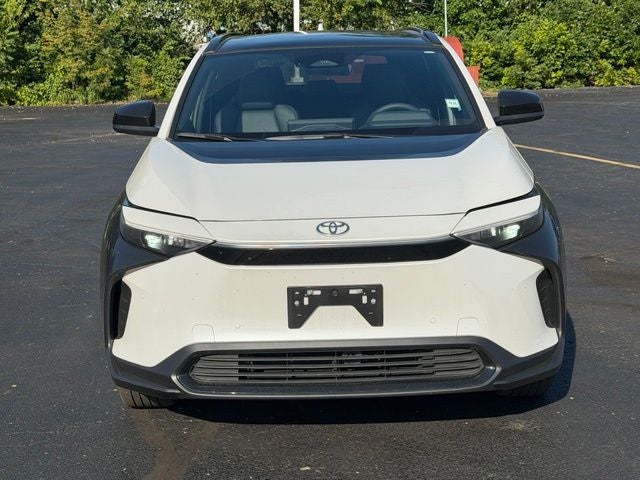 2025 Toyota bZ4X Base