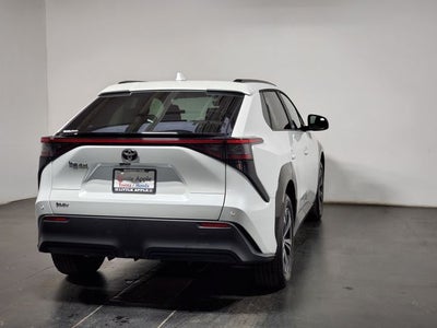 2025 Toyota bZ4X XLE