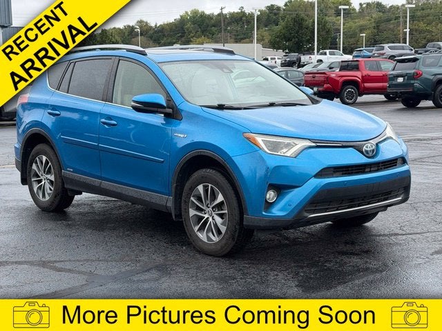 2017 Toyota RAV4 XLE