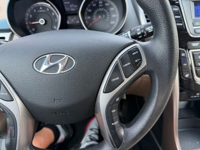 2016 Hyundai Elantra GT Base