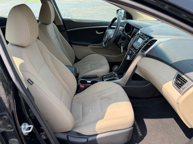 2016 Hyundai Elantra GT Base