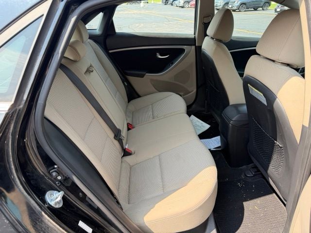 2016 Hyundai Elantra GT Base
