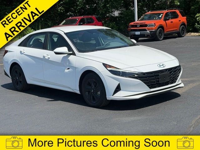 2023 Hyundai Elantra Hybrid Blue