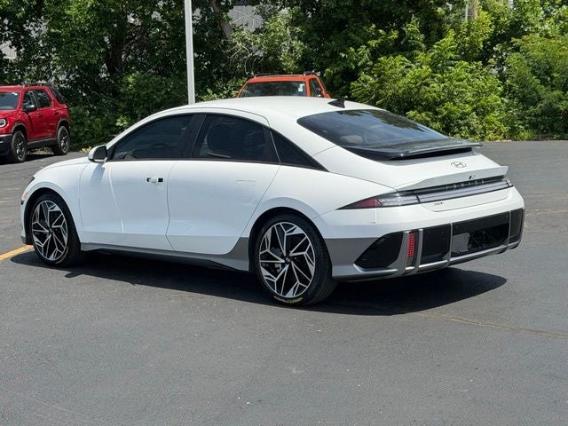 2024 Hyundai IONIQ 6 SEL