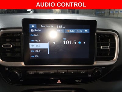 2025 Hyundai Venue SE