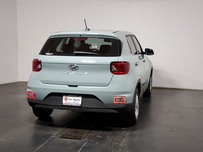 2025 Hyundai Venue SE