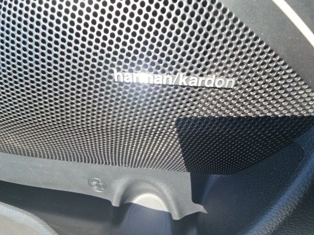 2017 Kia Cadenza Premium