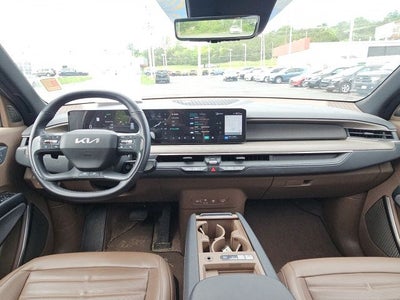 2024 Kia EV9 Land