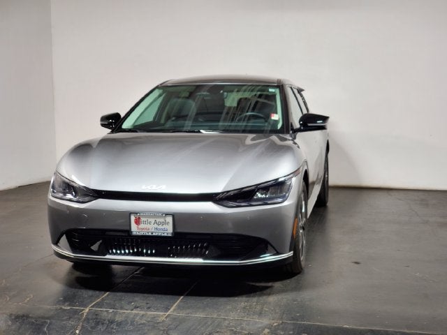2023 Kia EV6 Wind