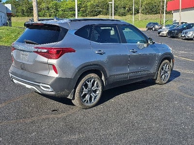 2022 Kia Seltos EX