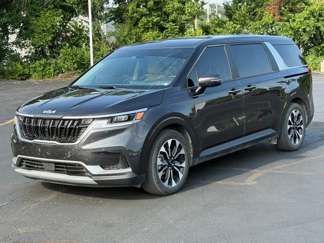2024 Kia Carnival EX