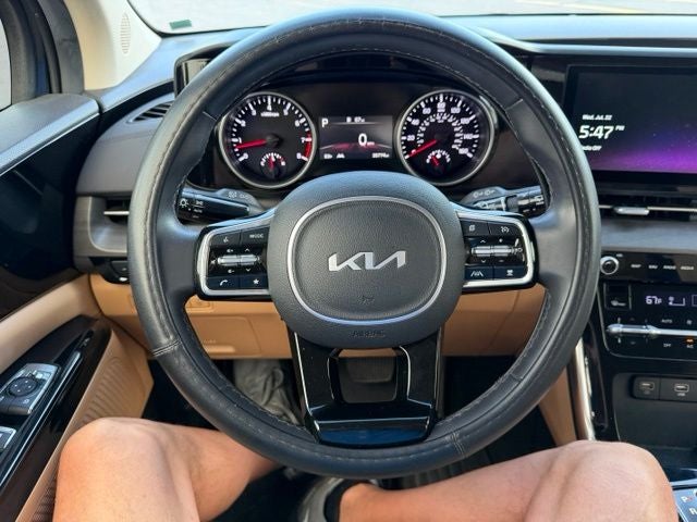 2024 Kia Carnival EX