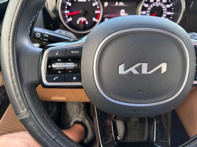 2024 Kia Carnival EX