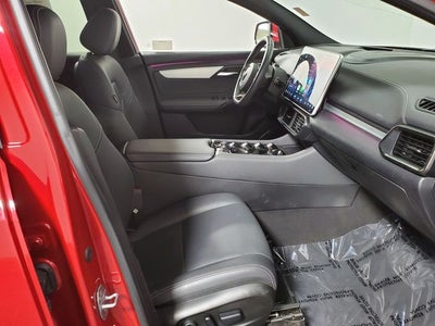 2024 VinFast VF 8 Plus