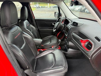 2017 Jeep Renegade Trailhawk